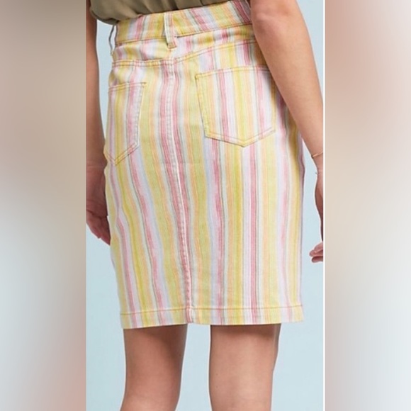 Anthropologie Maeve Striped Stretch Denim Pencil Skirt w/ Brown Buttons Size 10 - Picture 3 of 7